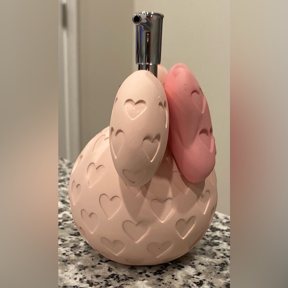 Disney Minnie Mouse Lotion/Soap Dispenser - Picture 5 of 10